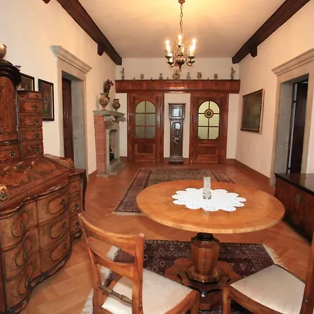 Villa Grad Strmol