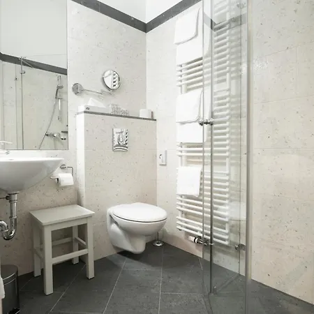 Villa Grad Strmol Cerklje na Gorenjskem