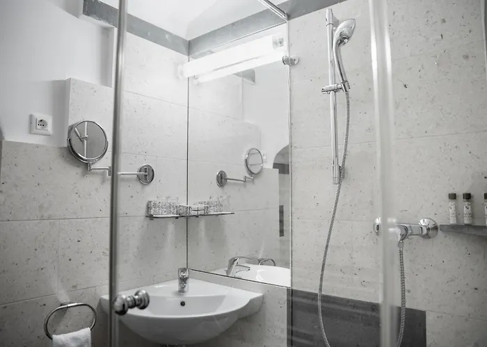 Villa Grad Strmol Cerklje na Gorenjskem