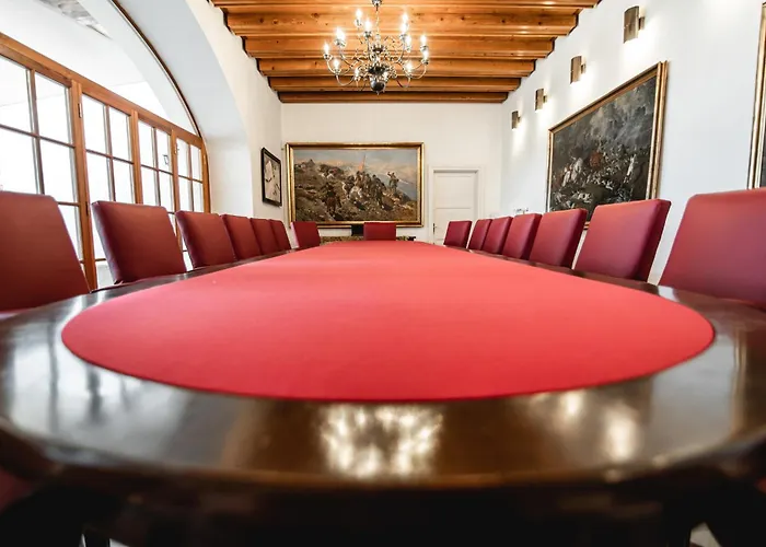 Grad Strmol Cerklje na Gorenjskem